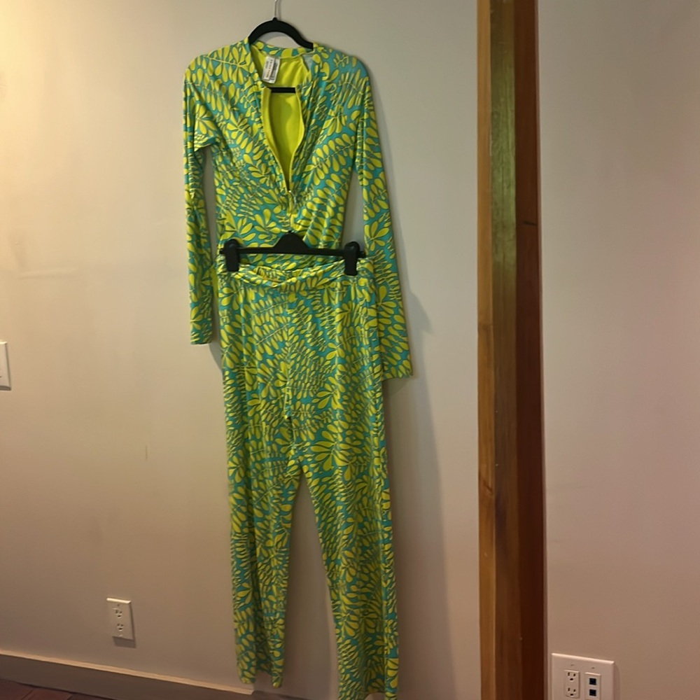 Trina Turk Longsleeve Swimsuit and matching pants - Picture 10 of 11